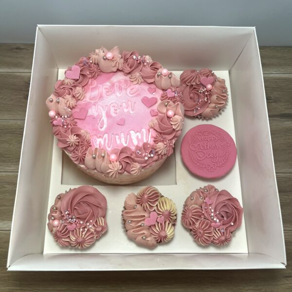 Mothers Day Gift Box Cake & Cupcakes